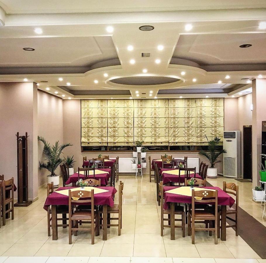 Hotel Paradise Bilisht Екстериор снимка